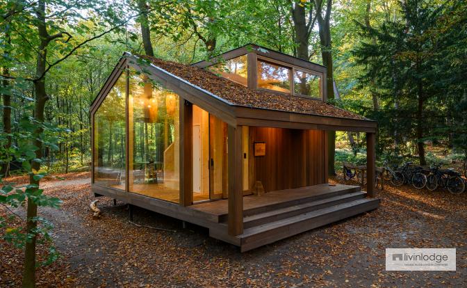 Une tiny house en bois en pleine nature Une tiny house en bois en pleine nature