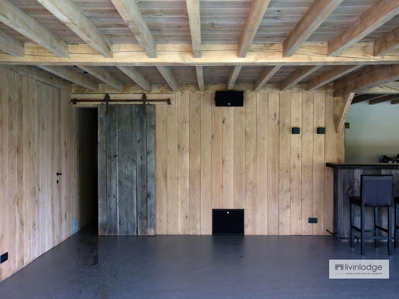 Exclusieve eiken poolhouse met verdieping te Ronse | Houten bijgebouwen op maat Exclusieve eiken poolhouse met verdieping te Ronse | Houten bijgebouwen op maat