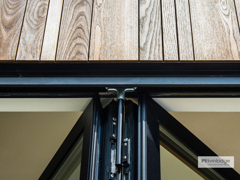 Moderne poolhouse met hobbyruimte te Tielt | houten bijgebouwen op maat Moderne poolhouse met hobbyruimte te Tielt | houten bijgebouwen op maat
