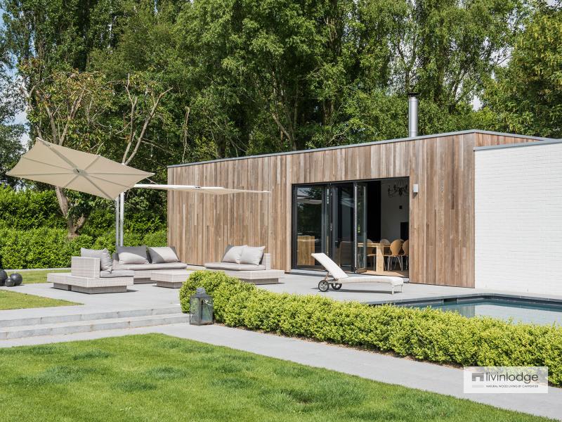Moderne poolhouse met hobbyruimte te Tielt | houten bijgebouwen op maat Moderne poolhouse met hobbyruimte te Tielt | houten bijgebouwen op maat