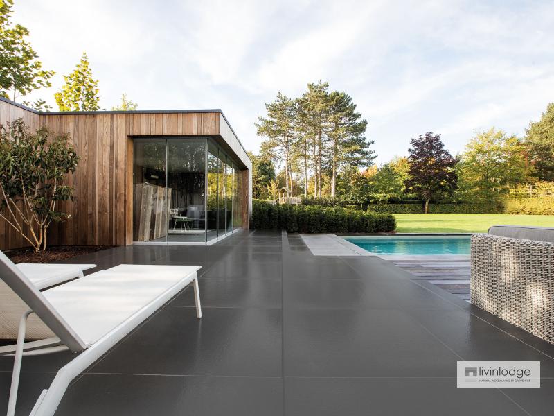 Moderne poolhouse in HOTwood essen te Zwijnaarde | Houten bijgebouwen te koop Moderne poolhouse in HOTwood essen te Zwijnaarde | Houten bijgebouwen te koop