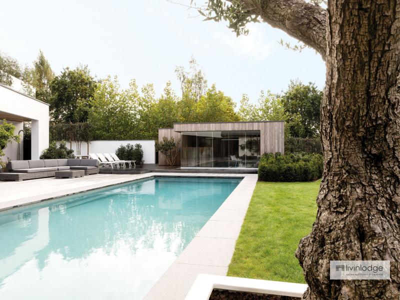 Moderne poolhouse in HOTwood essen te Zwijnaarde | Houten bijgebouwen te koop Moderne poolhouse in HOTwood essen te Zwijnaarde | Houten bijgebouwen te koop