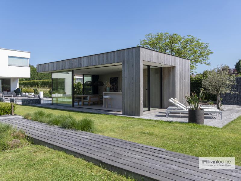 Luxe poolhouse met moderne uitstraling Luxe poolhouse met moderne uitstraling in HOTwood essen