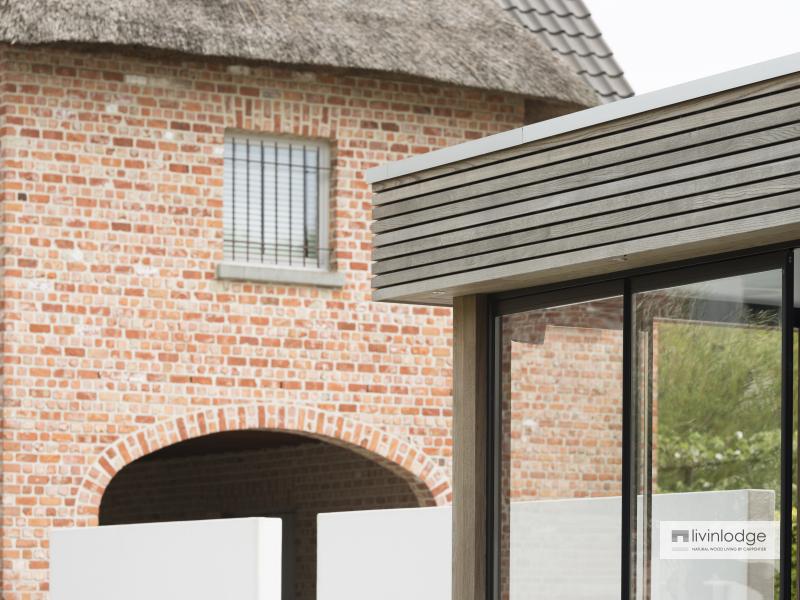 Moderne tuinstudio annex houtoven te Brussel Moderne tuinstudio annex houtoven te Brussel