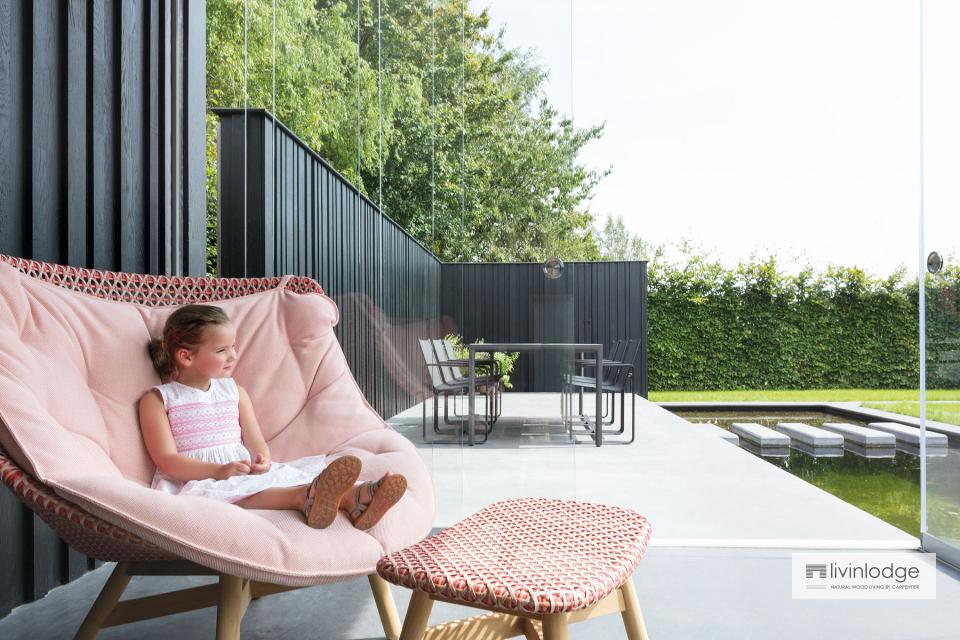 Moderne poolhouse met tuinwand te Tielt Moderne poolhouse met tuinwand te Tielt