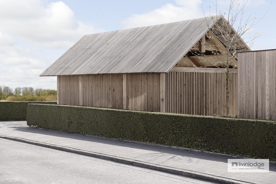 Eiken bijgebouw